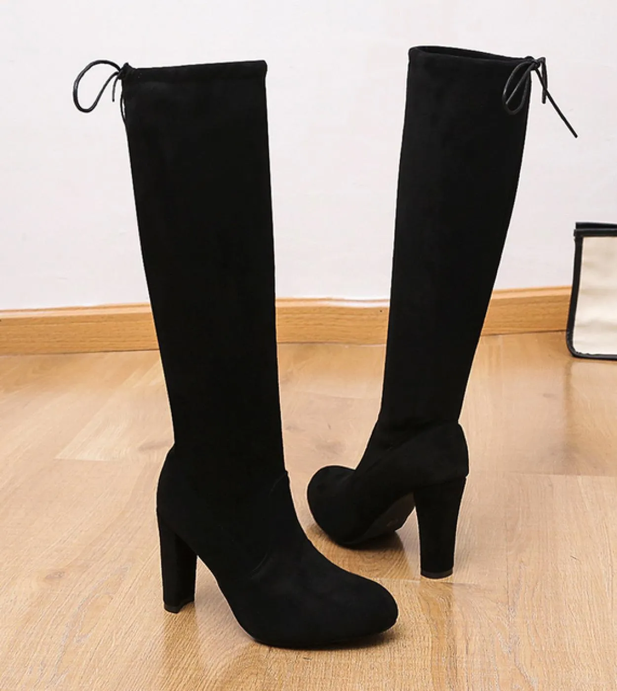 2022 Winter Over-the-Knee Narrow Stovepipe Suede Leather Boots Round Toe Combat Boots.