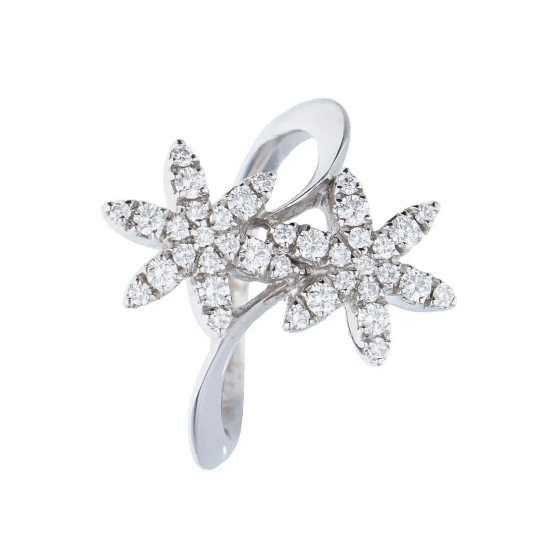 Anello in oro bianco con diamanti