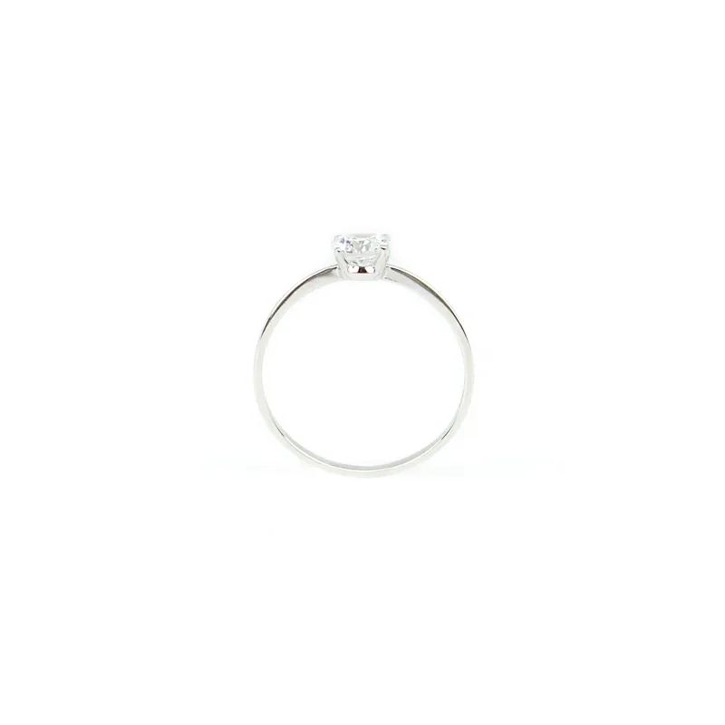 Anello solitario con zircone in oro bianco