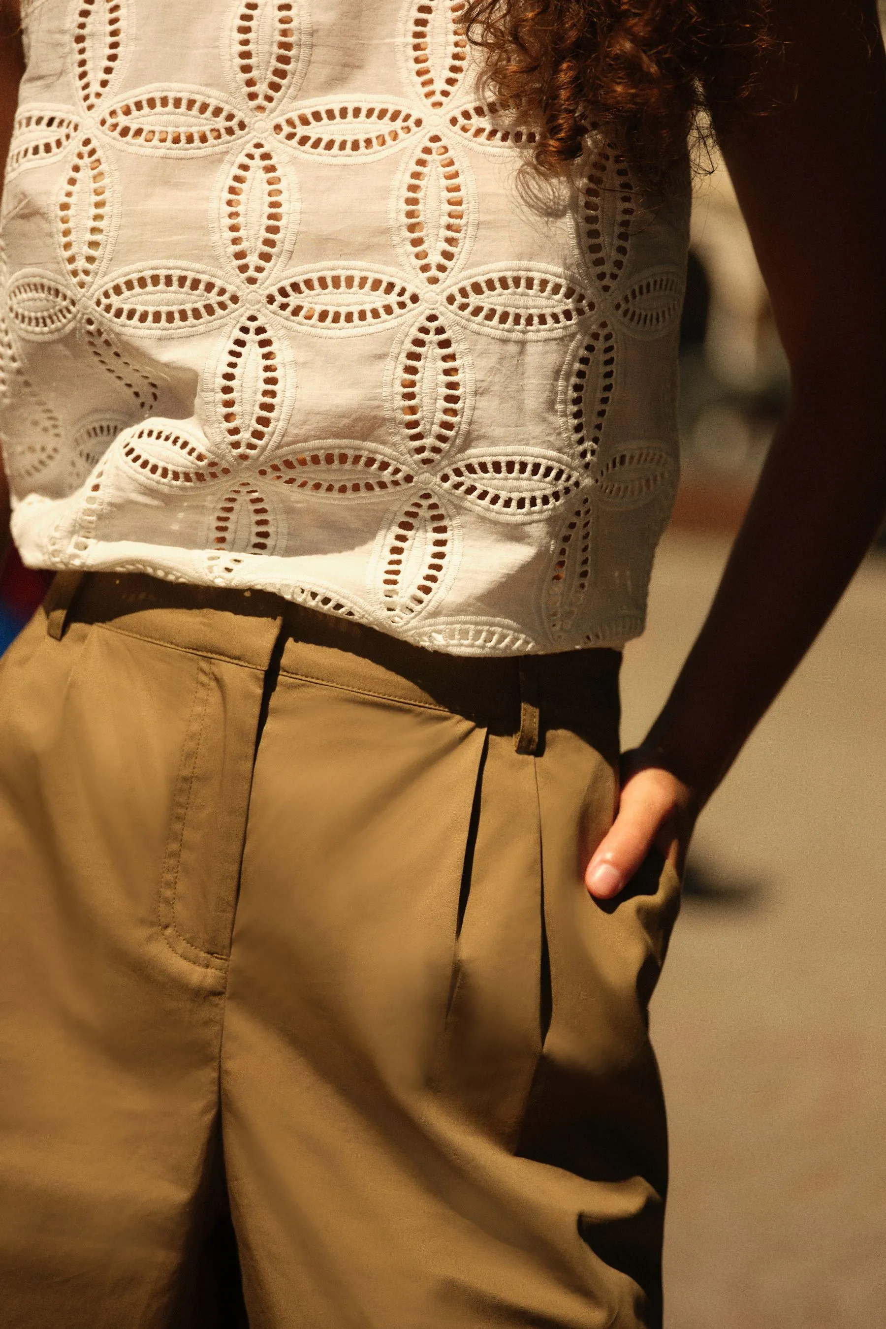 Bermuda shorts above the knee