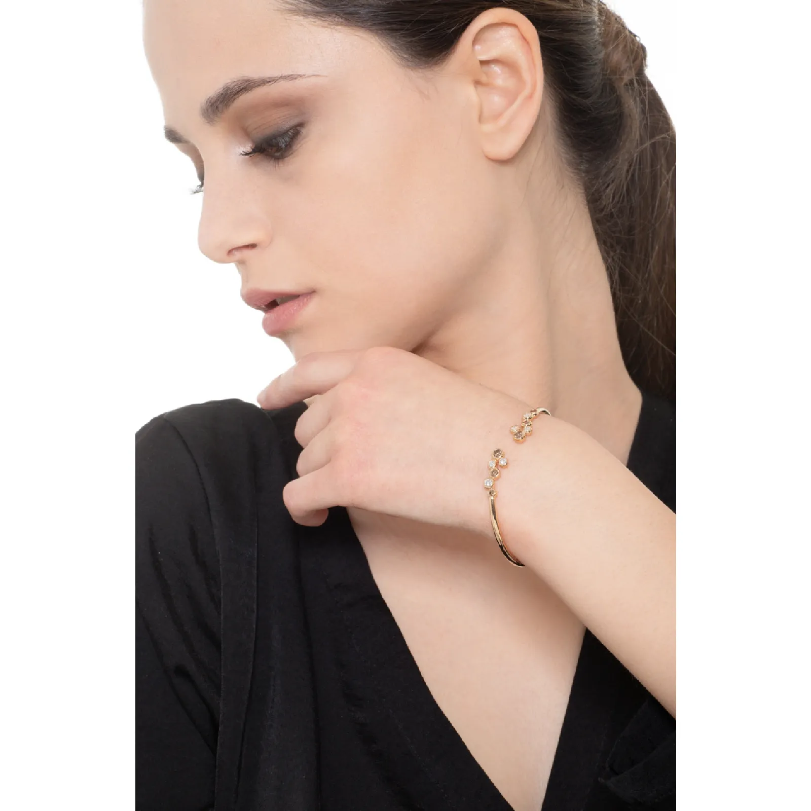 Bracciale semirigido in oro rosa 18k con diamanti brown e bianchi