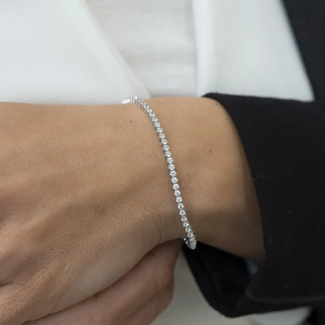 Bracciale tennis in oro bianco