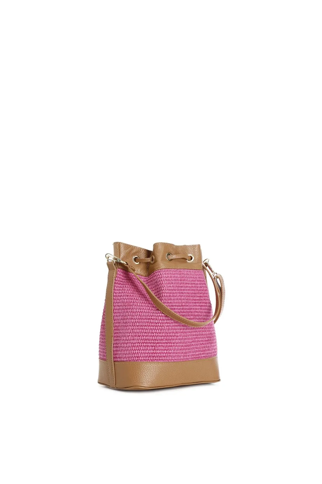 bucket bag in raffia with drawstring closure, leather trim, fuchsia/leather tassel.