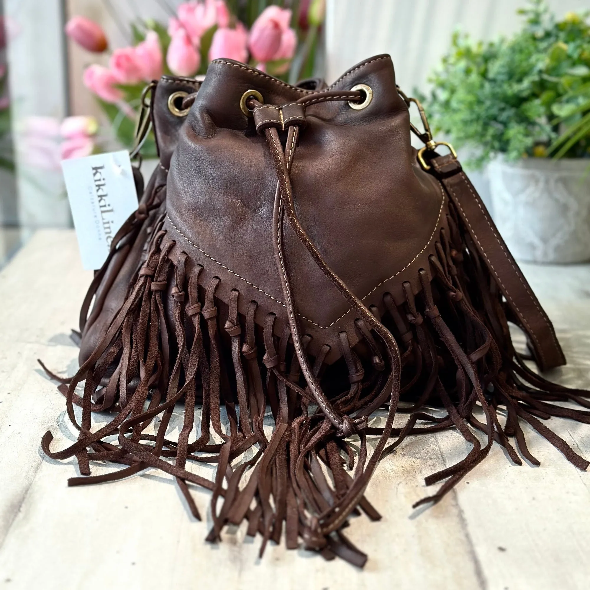 Bucket Bag with Dark Brown Fringes in Vintage Nubuck Leather