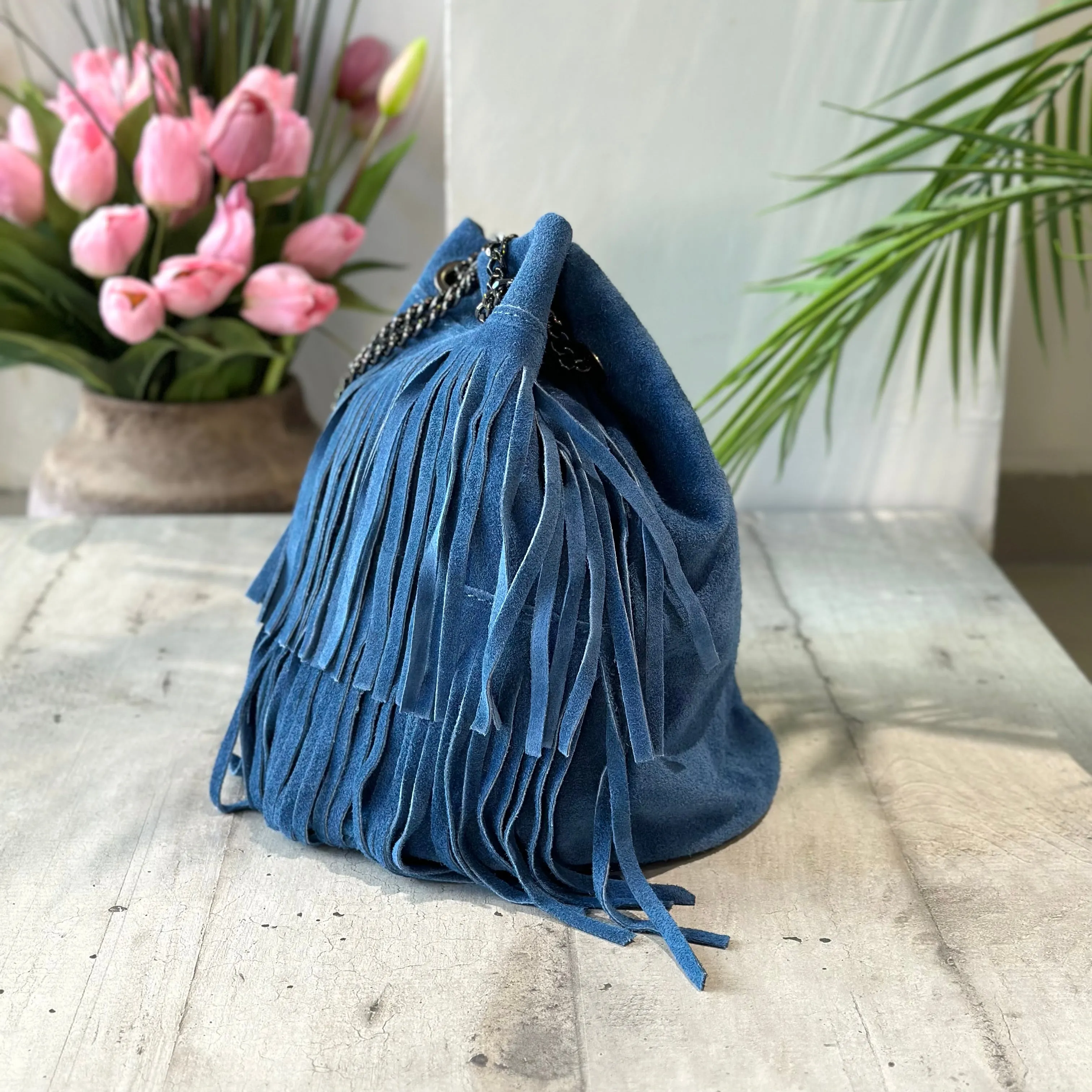 Bucket bag with Navy Jeans Fringe in Suede Leather