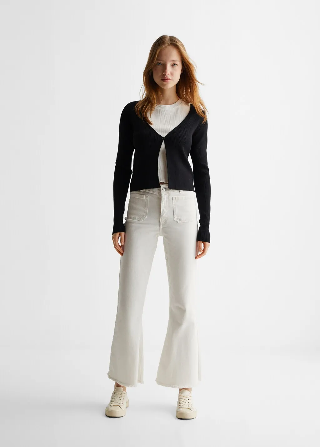 Buttoned cardigan with ribbed trim