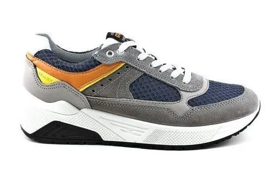 Camoscio sneakers