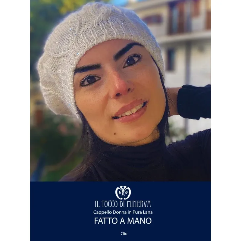 Cappello donna blu in lana e mohair Belen - Realizzato a mano