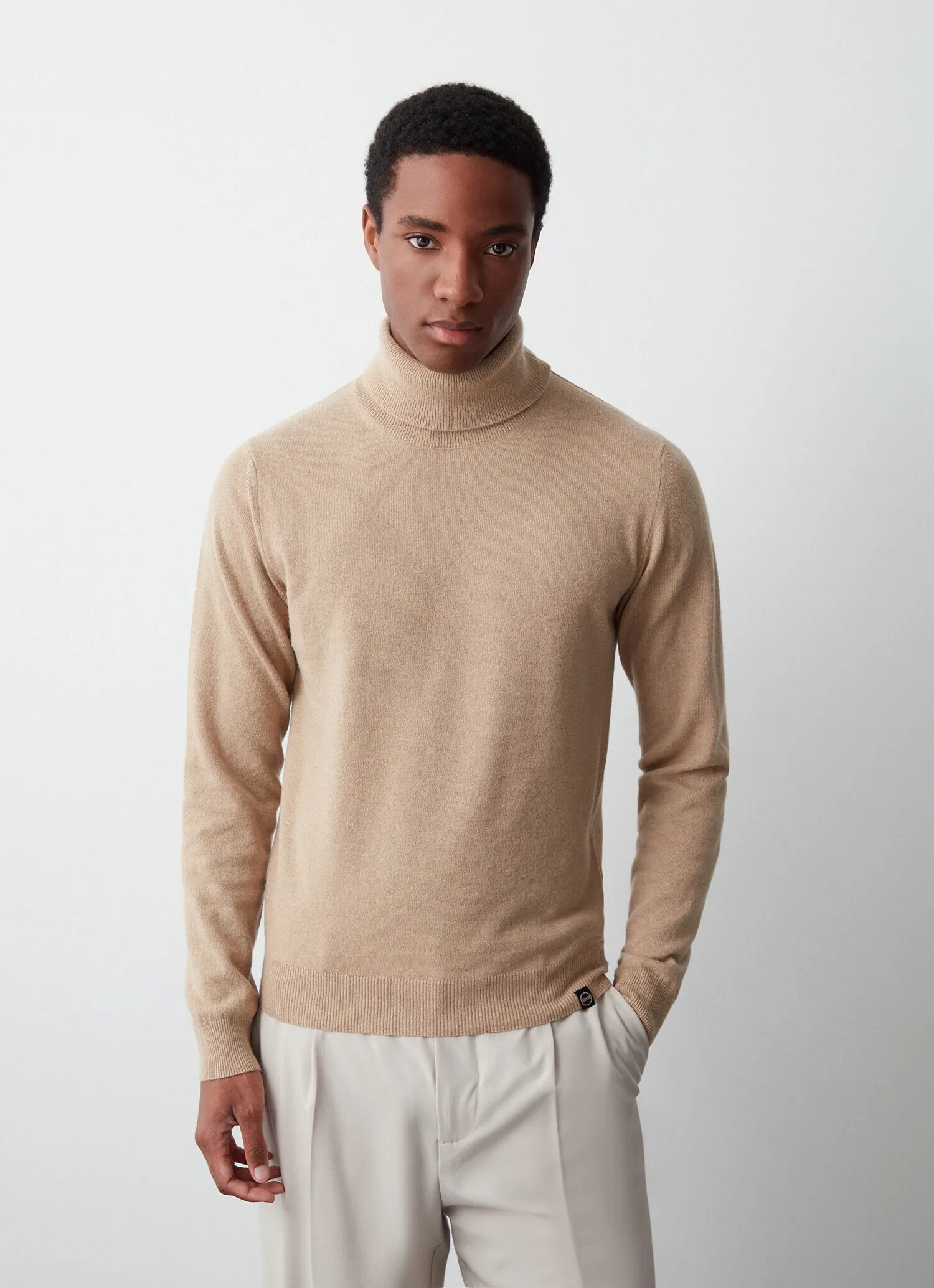 Cashmere-blend stockinette-stitch polo-neck