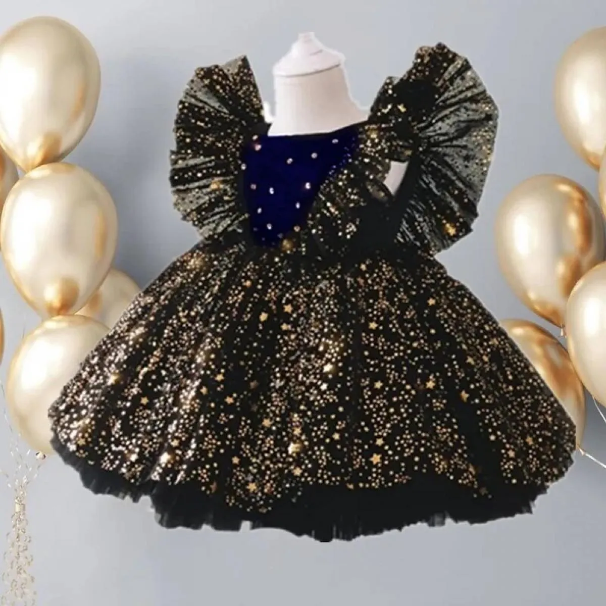 Child Party Dress for 1-5 Year Olds Ruffled Sequin Christmas Dress for Kids Tulle Tutu Costume
