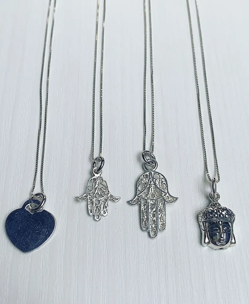 COLLANA CON CIONDOLO