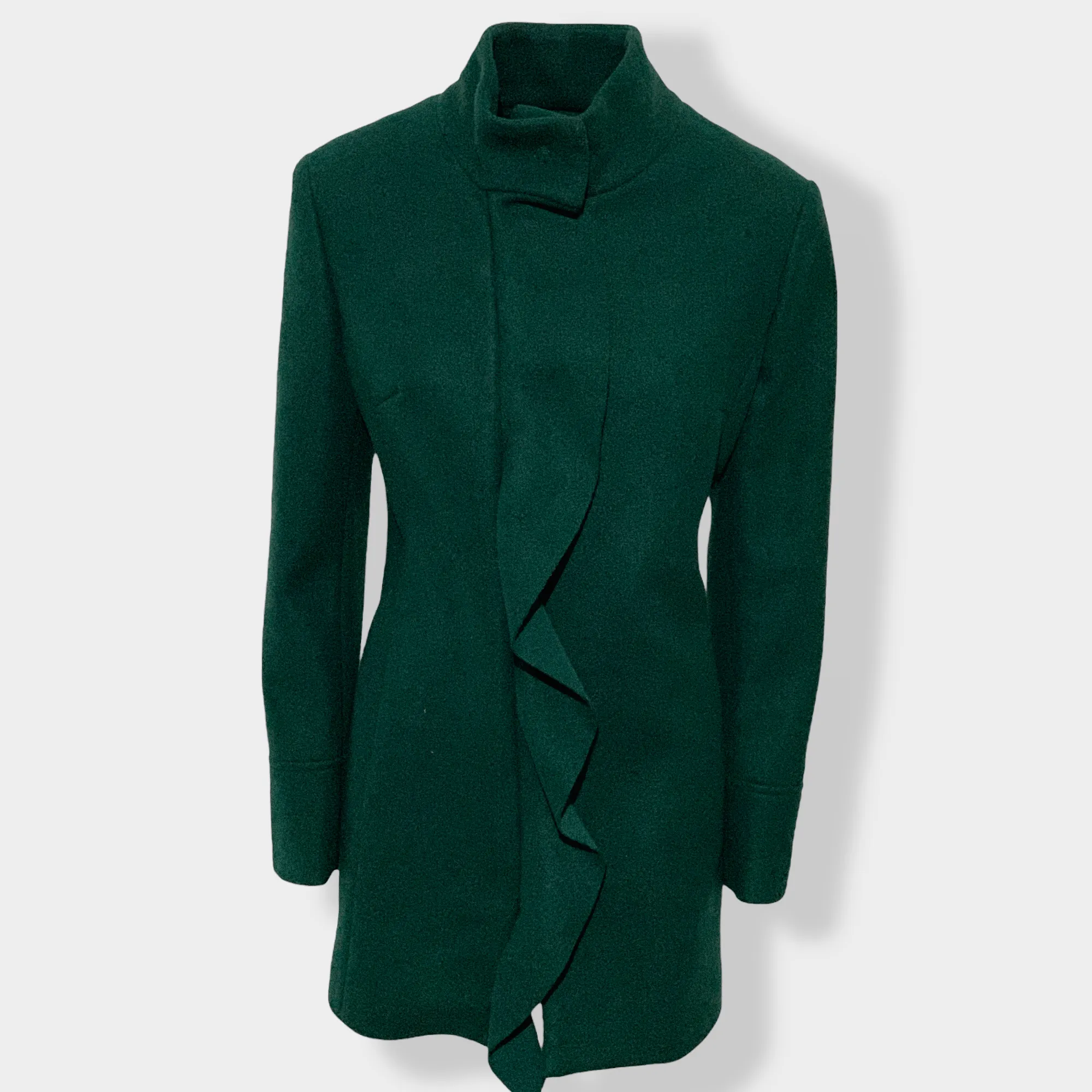 Damaclo – Green Coat