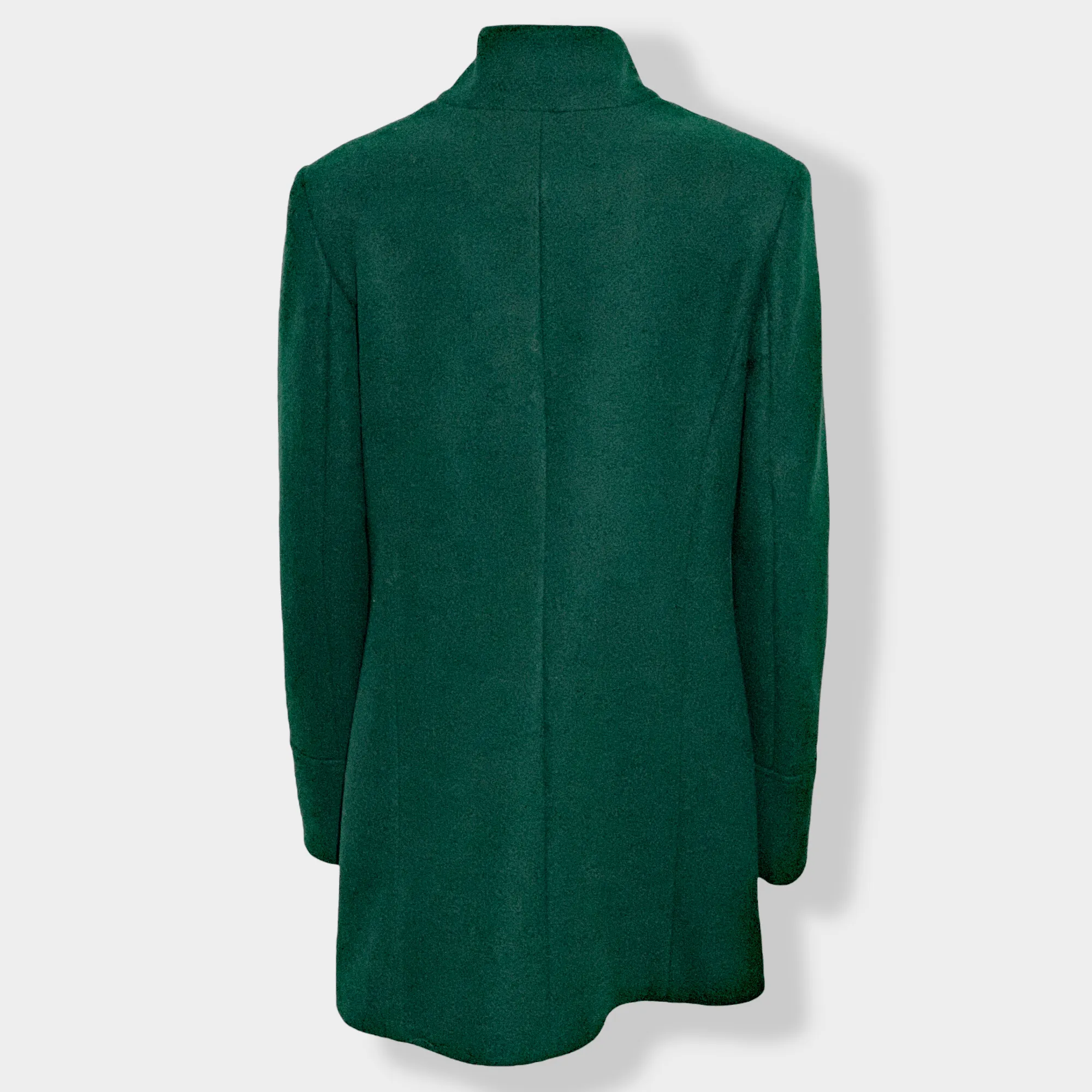 Damaclo – Green Coat