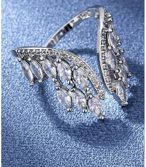 Enlarged Bracelet and Ring Set
