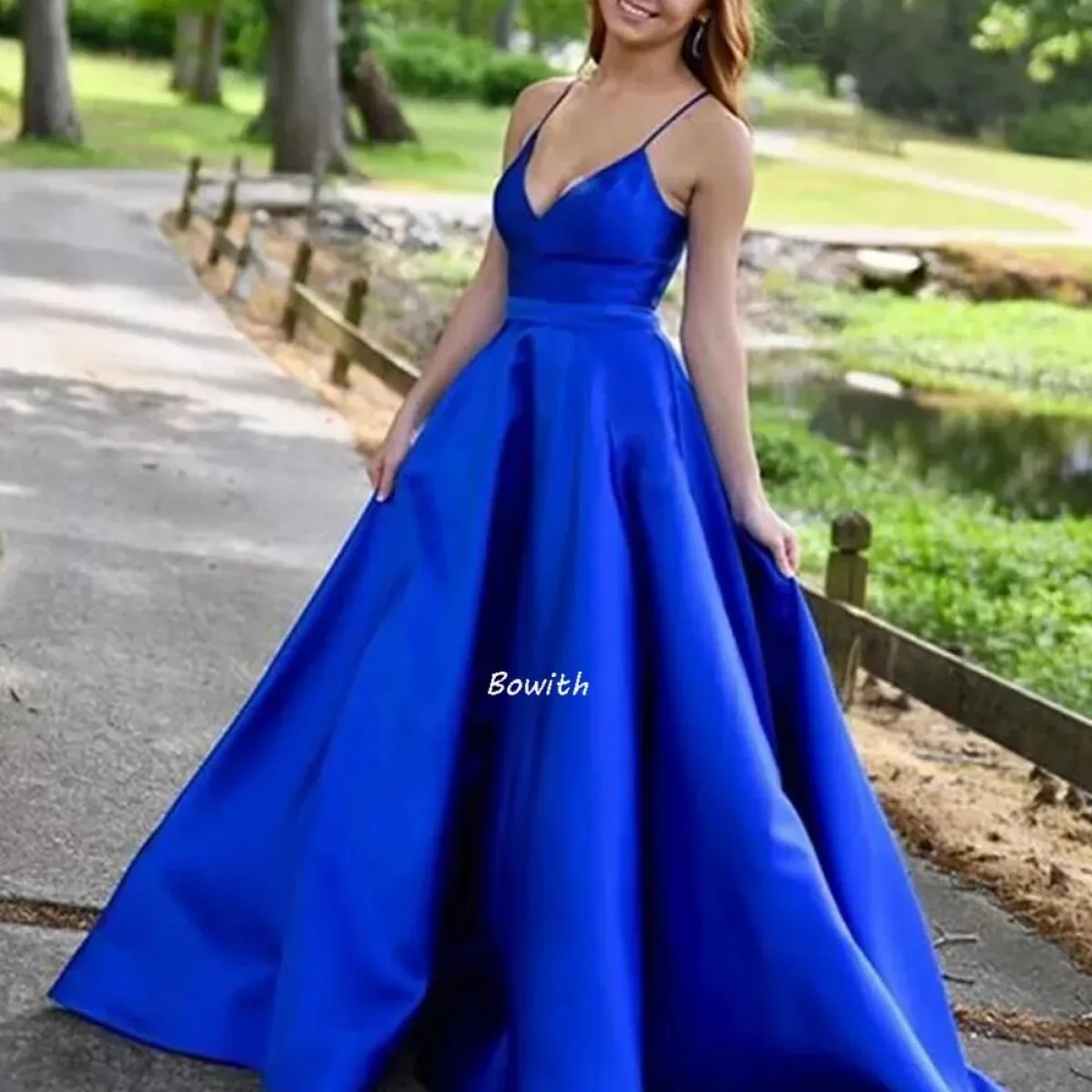 Evening party dress with bow straps Elegant online party dress Formal dress for women Stylish Christmas party dress with pizz - 