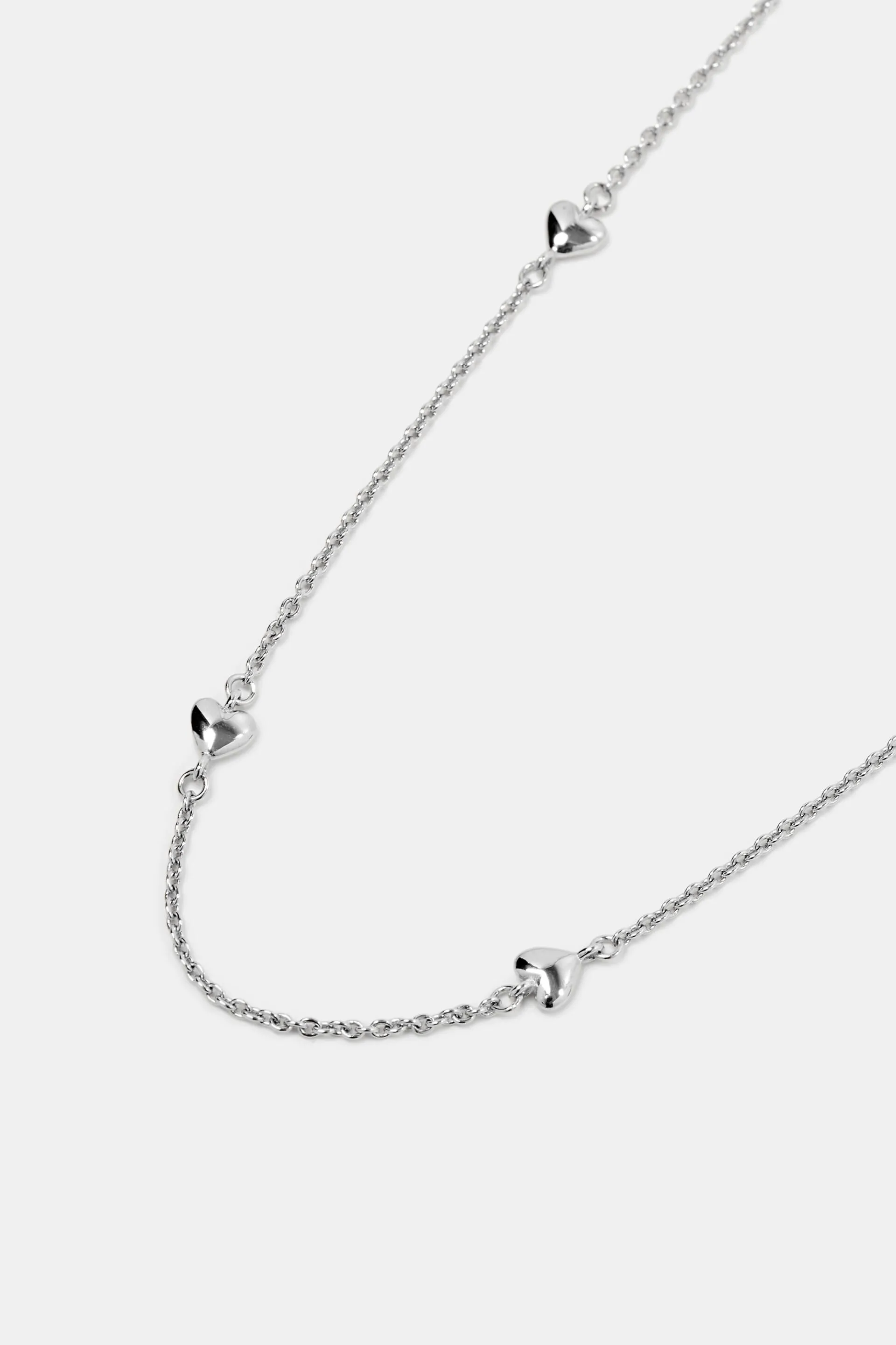 Heart pendant necklace