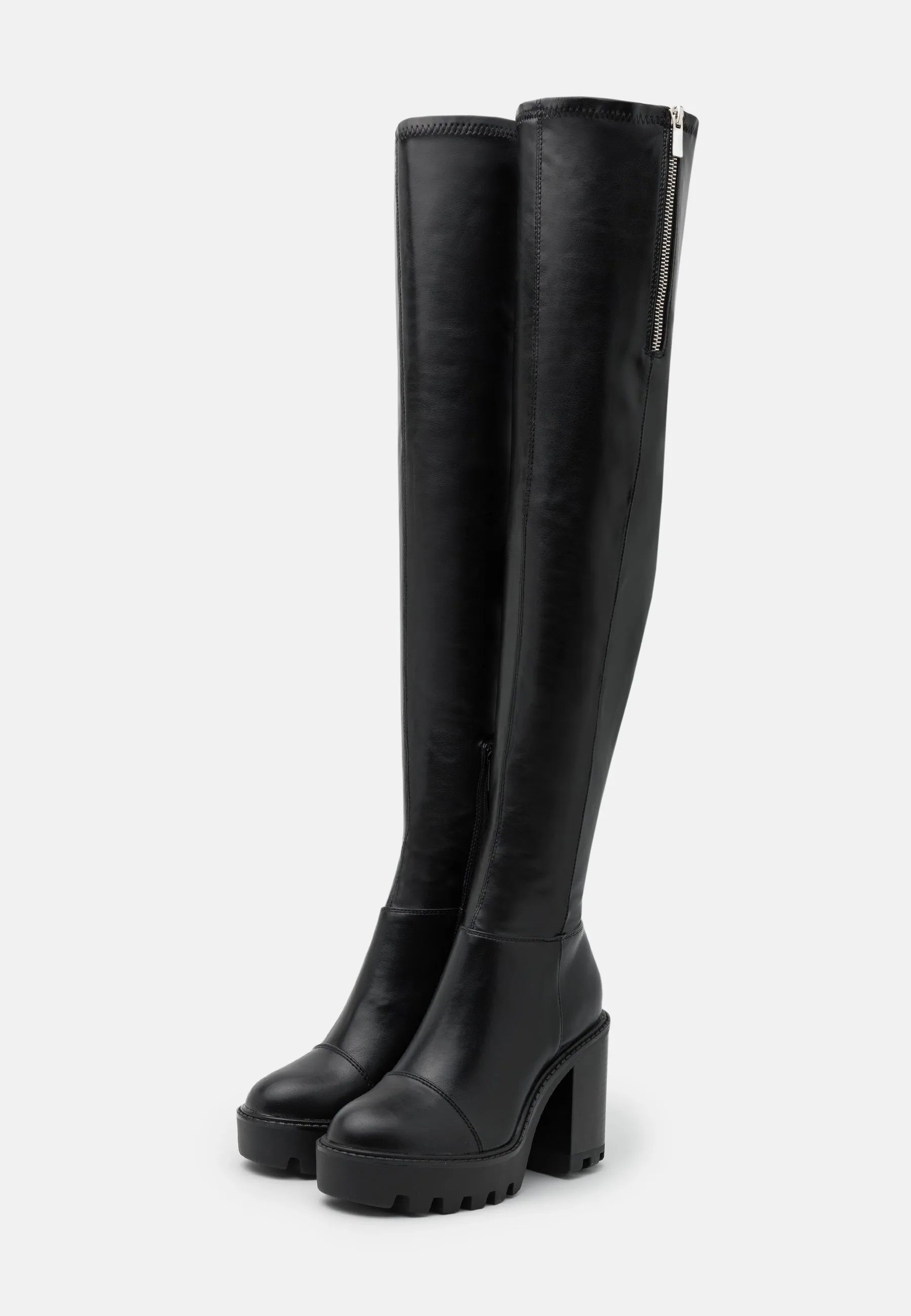 Heeled boots