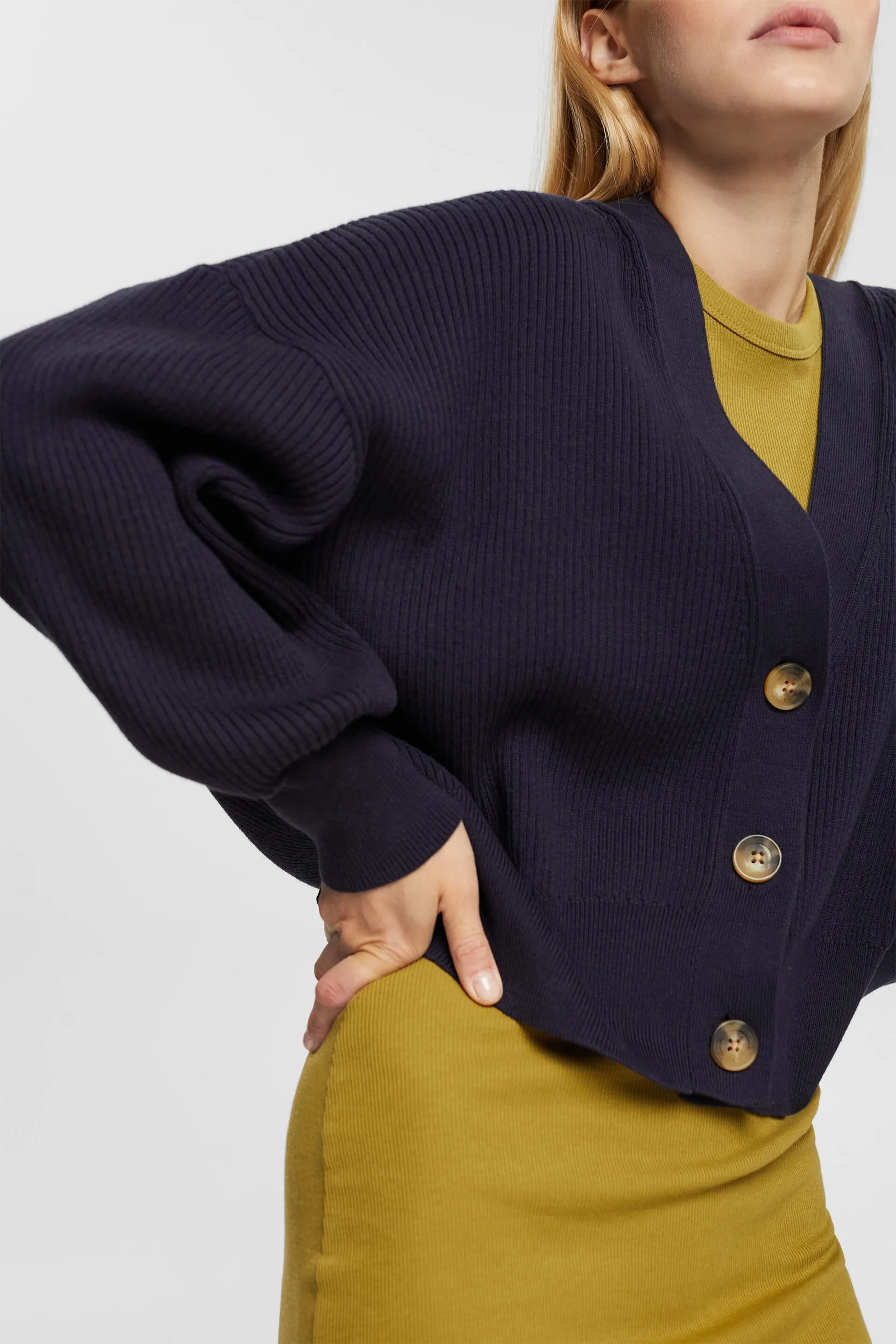 Knitted cardigan