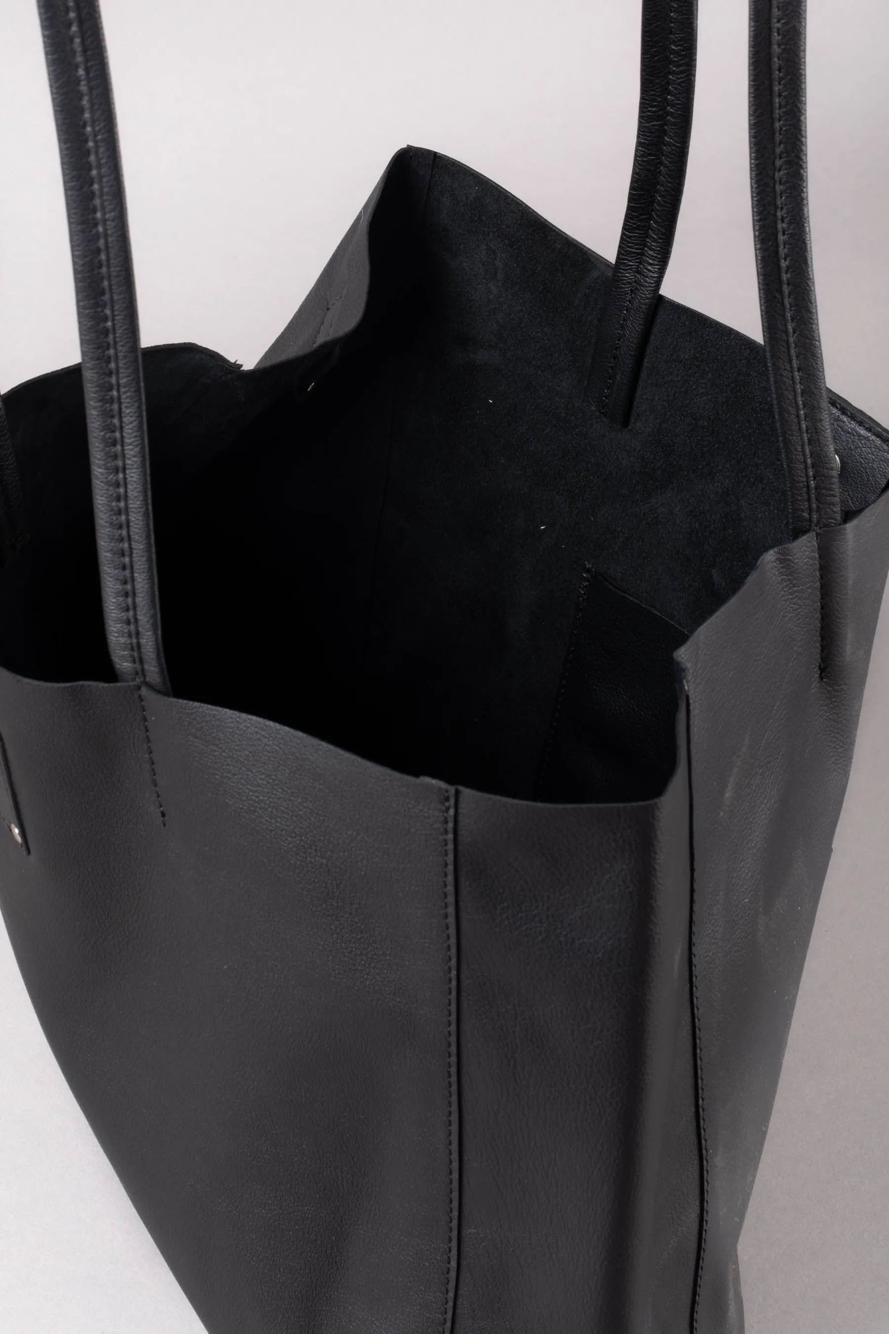 Lakeland Leather Tarn - Leather Bucket Bag
