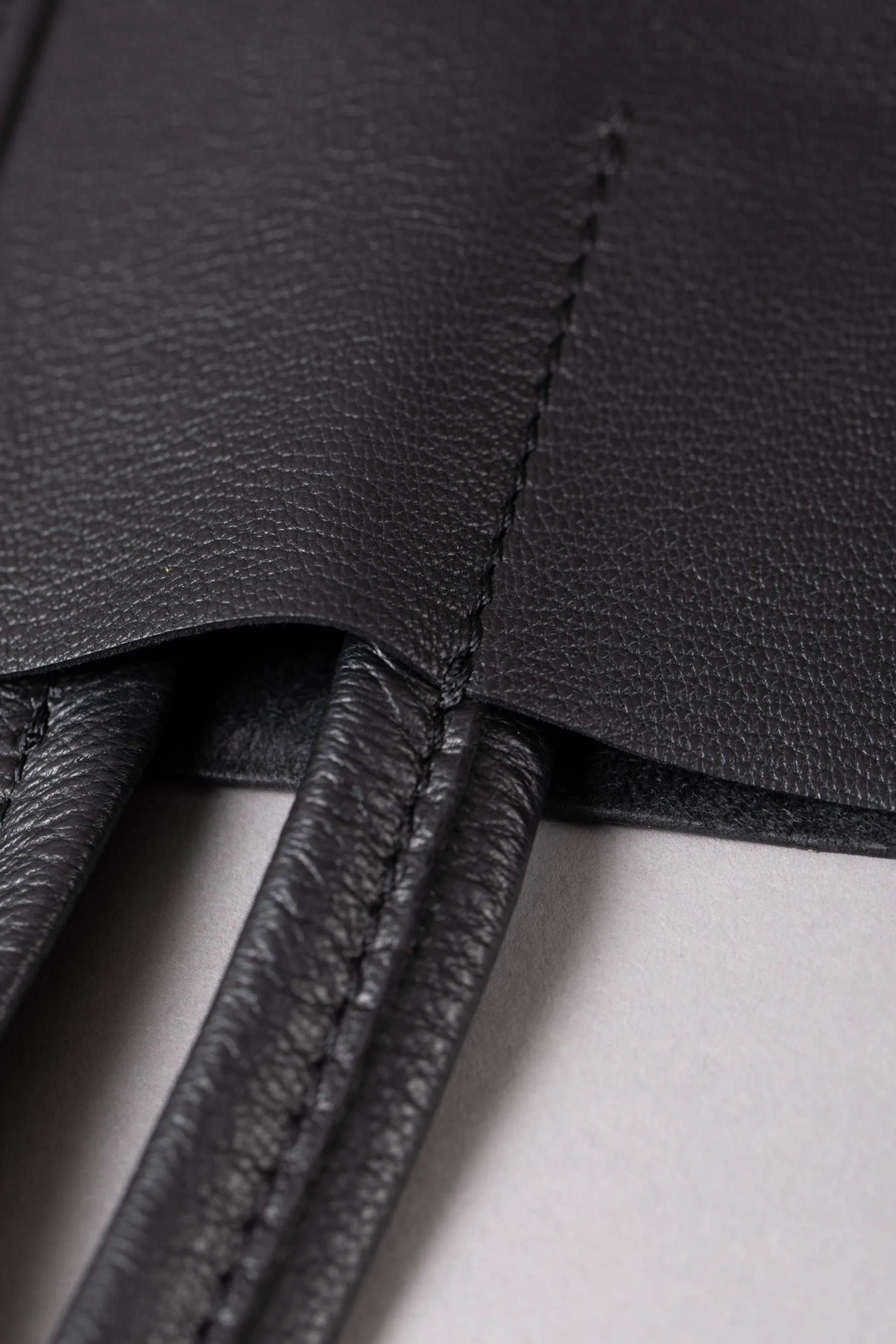 Lakeland Leather Tarn - Leather Bucket Bag