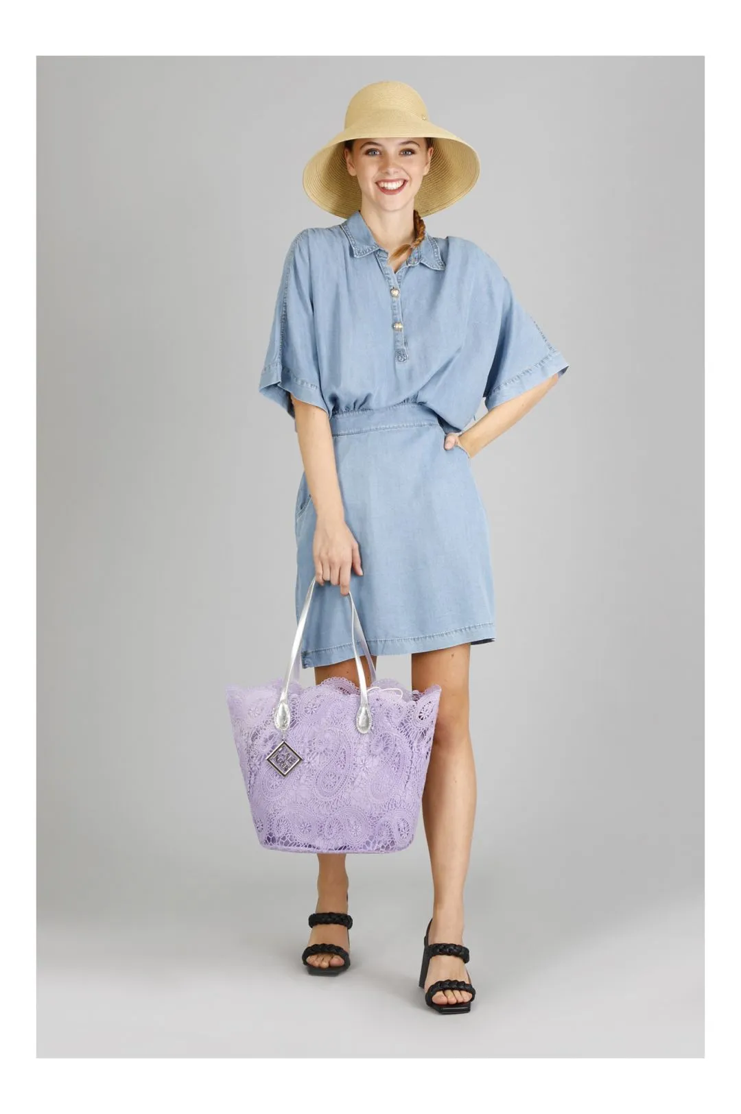 lavender lace shopping bag with internal pouch