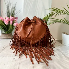 Leather Bucket Bag with Vintage Nubuck Fringes