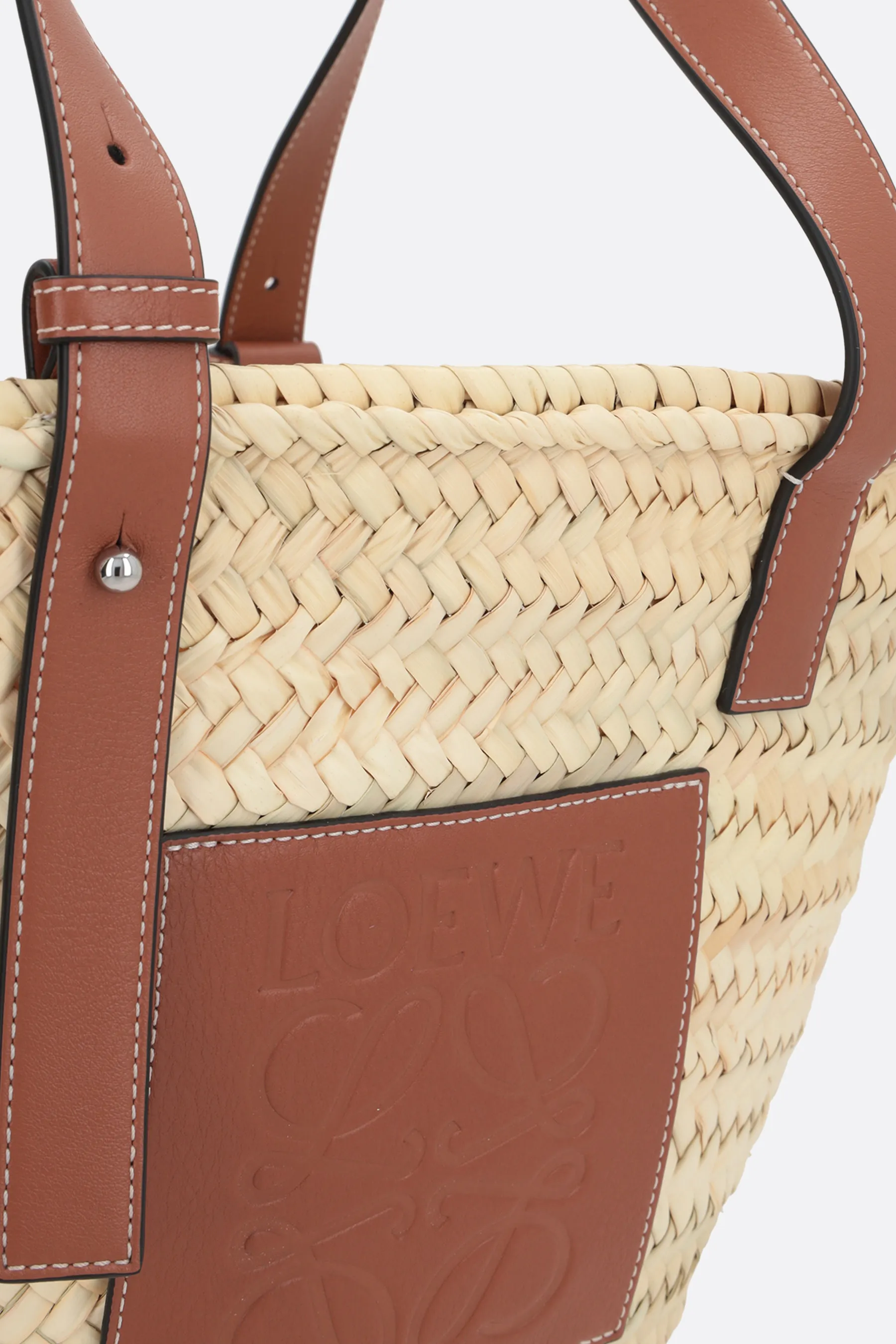 LOEWE borsa a secchiello media in paglia