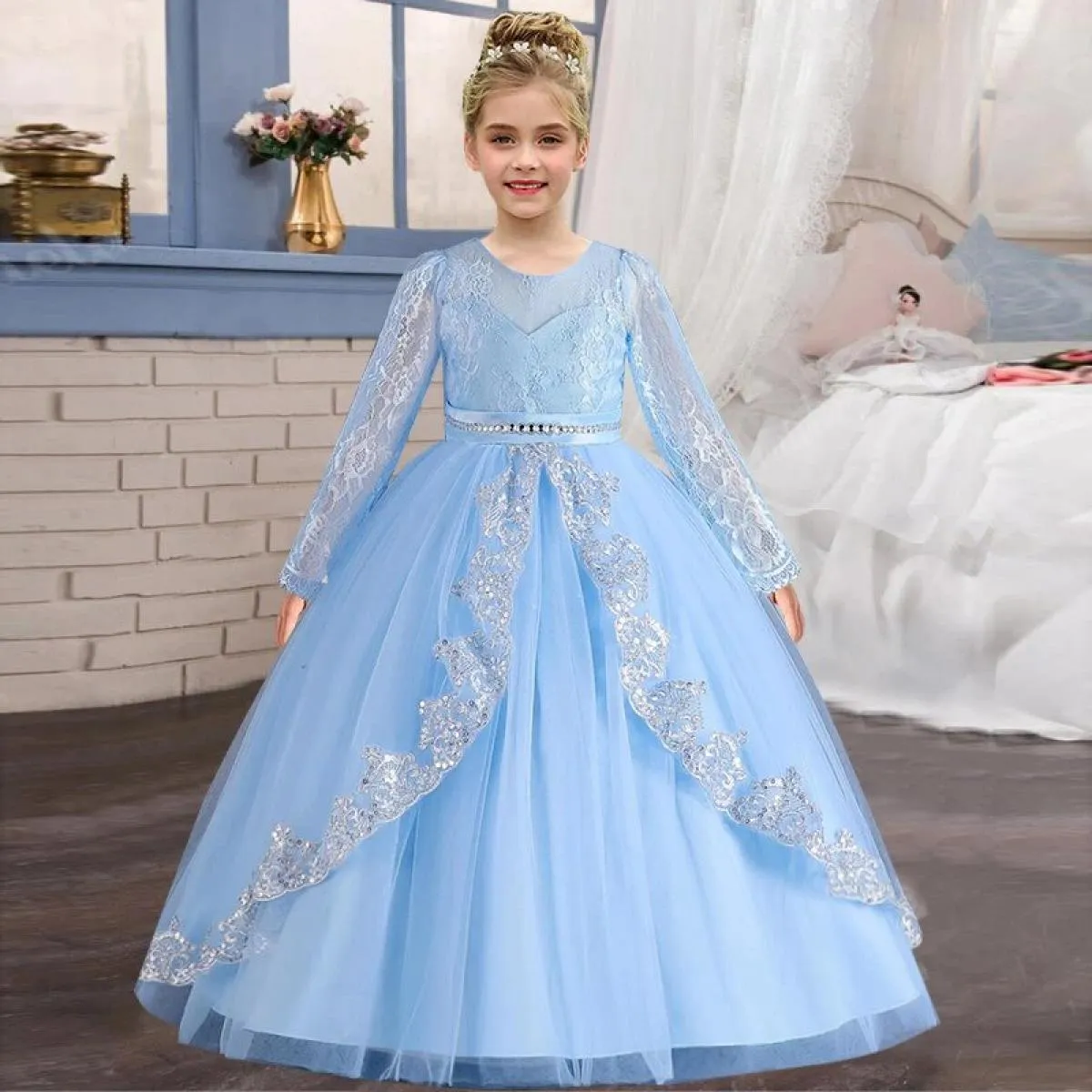 Long Christmas wedding dress for show girl. Long sleeve princess dress for fall clothing.