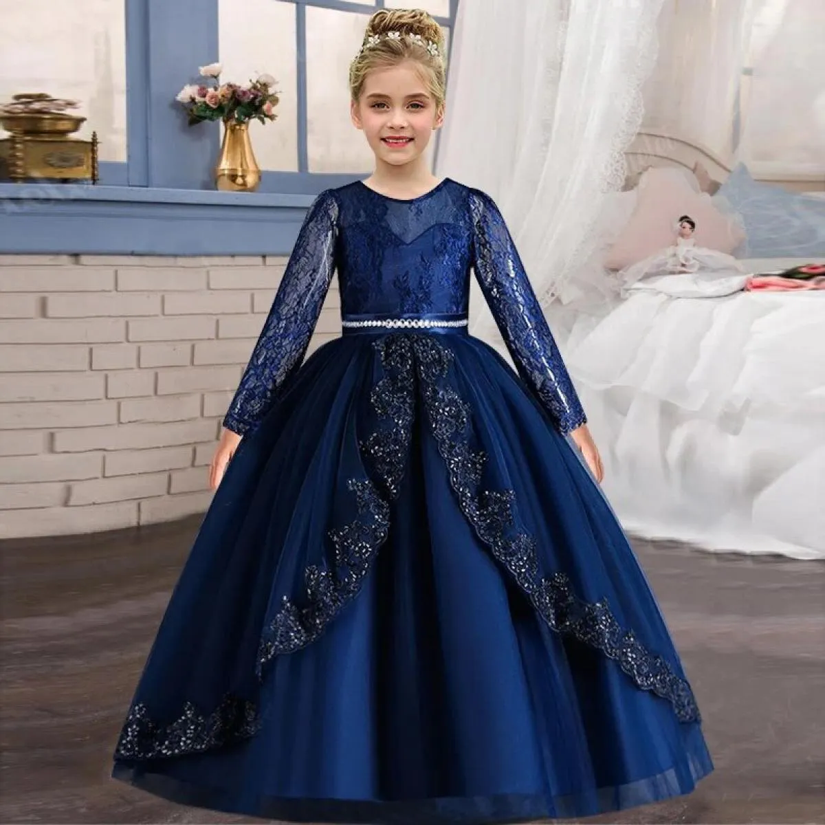 Long Christmas wedding dress for show girl. Long sleeve princess dress for fall clothing.