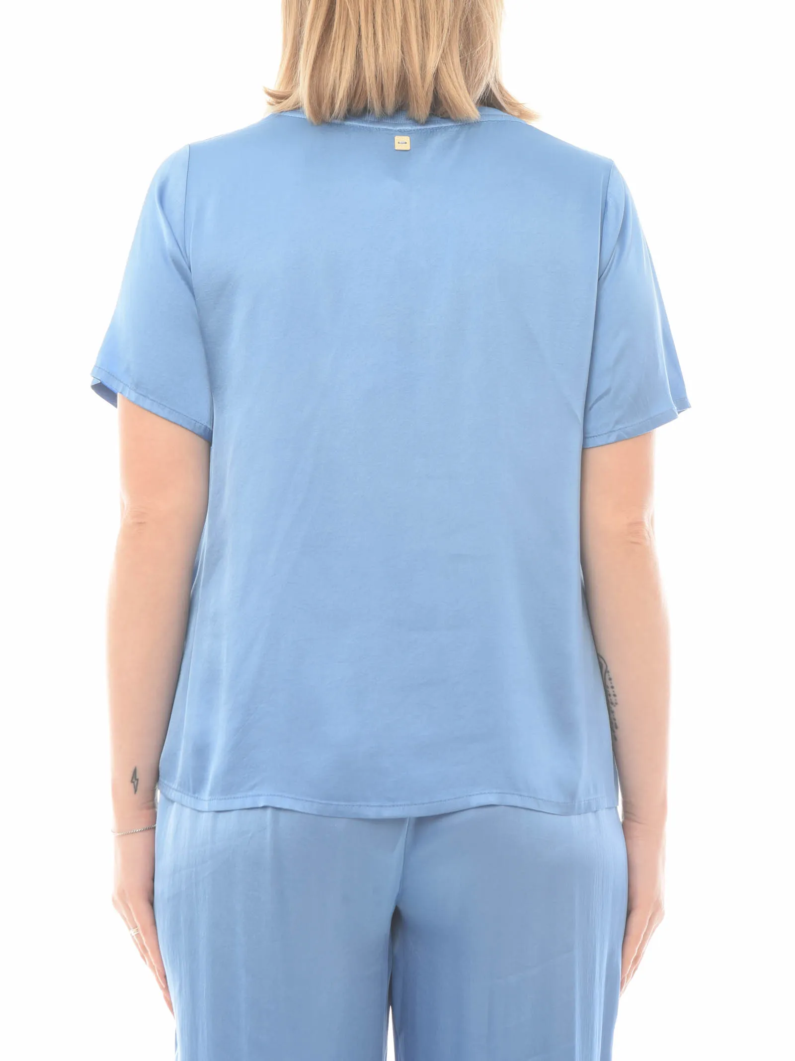 manila grace t-shirt taschino