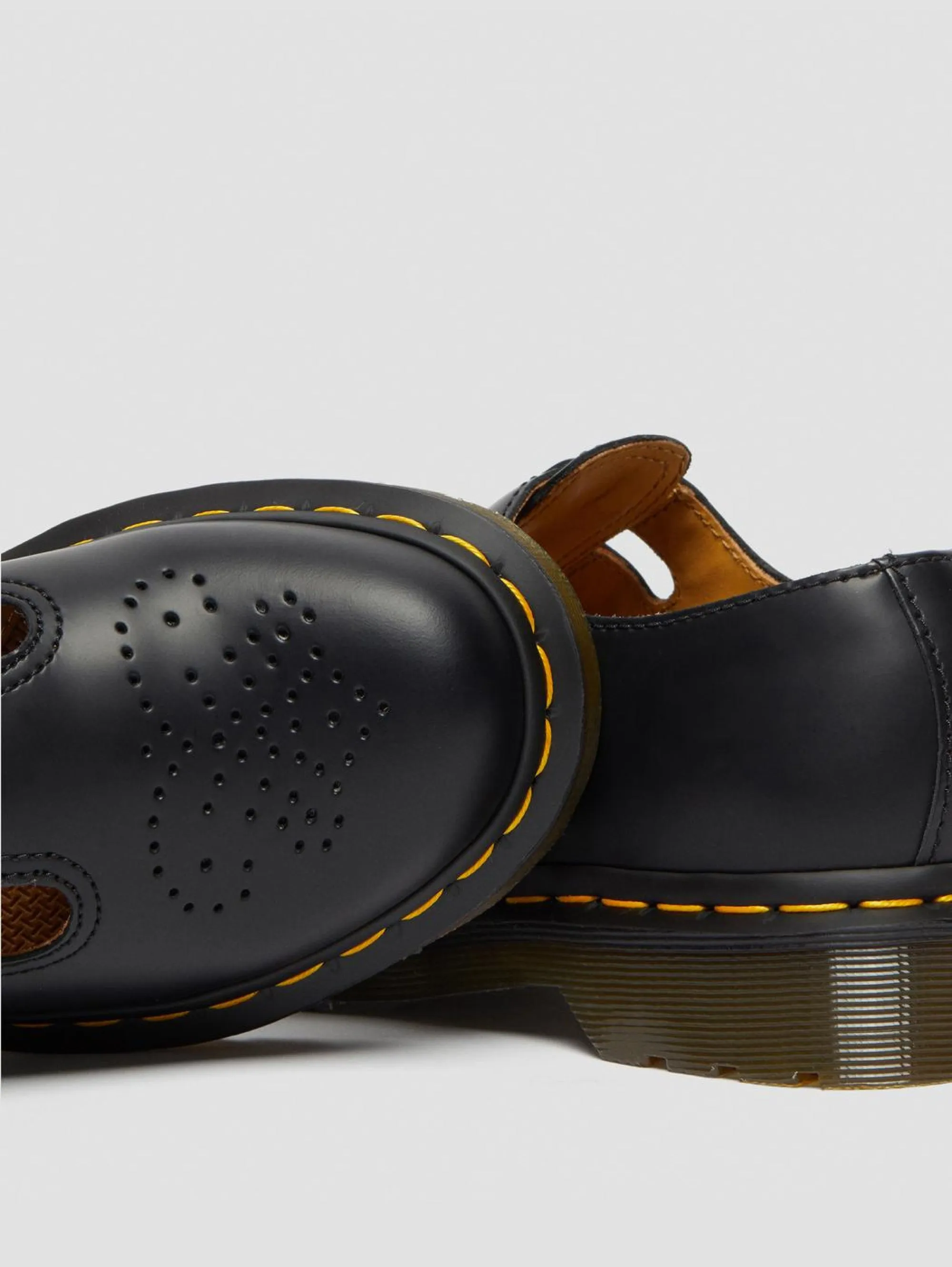 Mary Jane black leather shoes