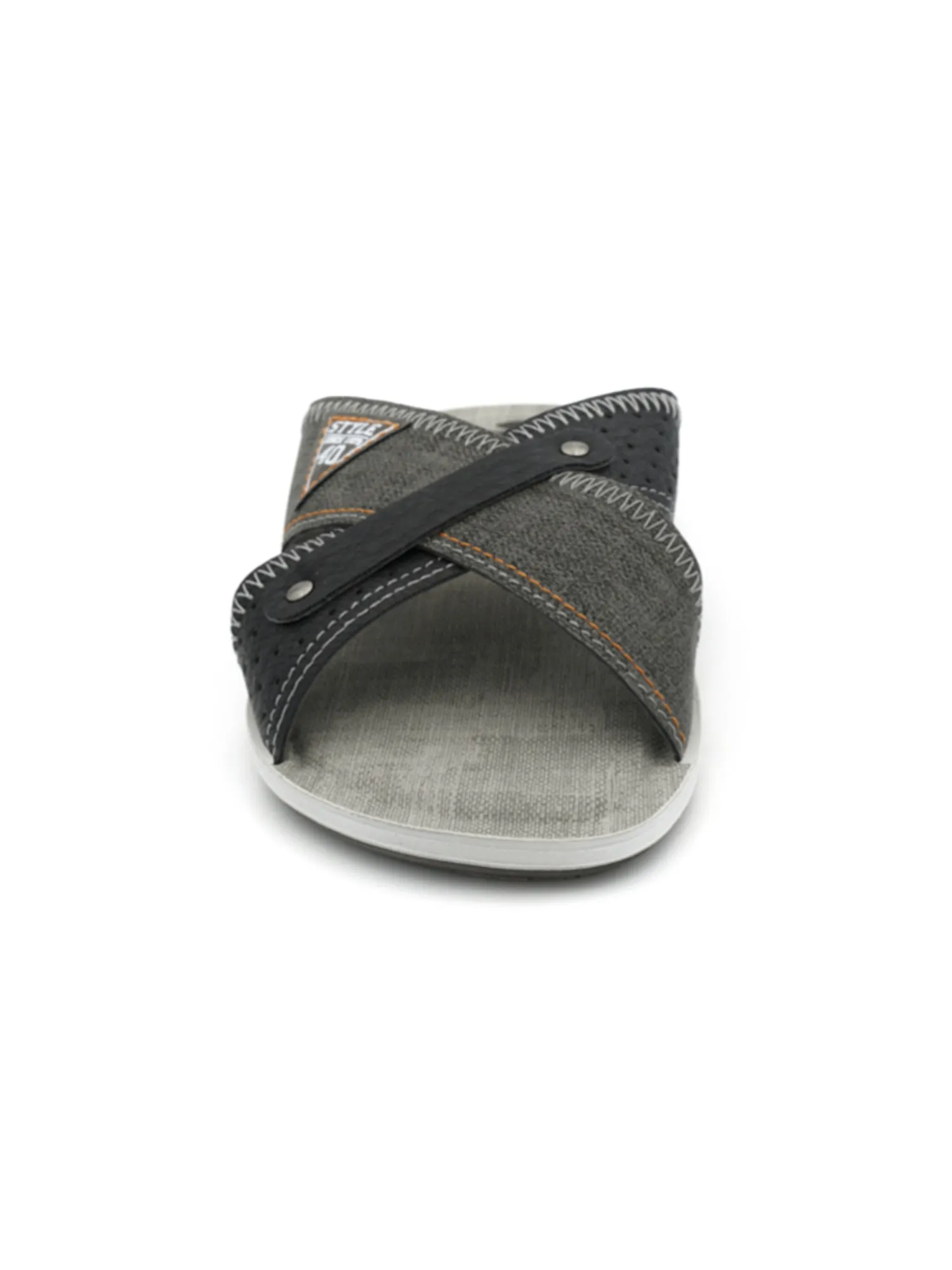 Men's gray Inblu ciabatta.