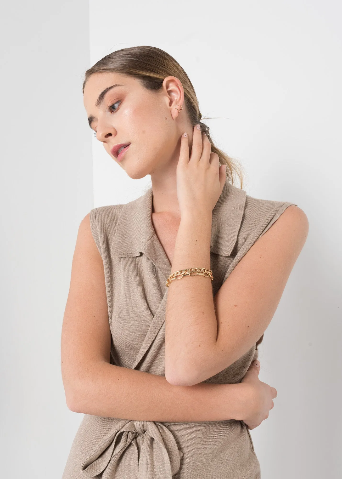 Mesh arm bracelet pack.