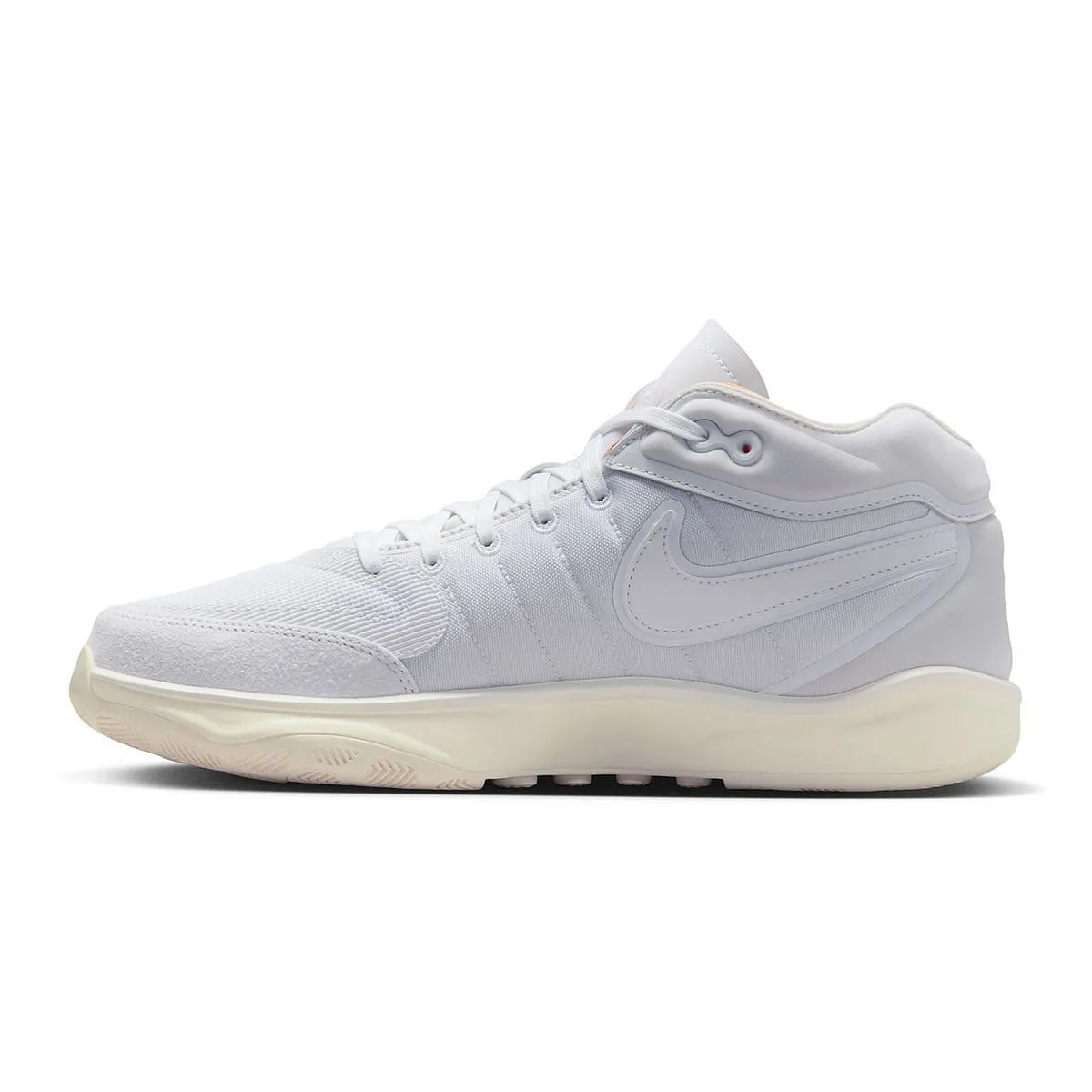      NIKE G.T. HUSTLE 2  