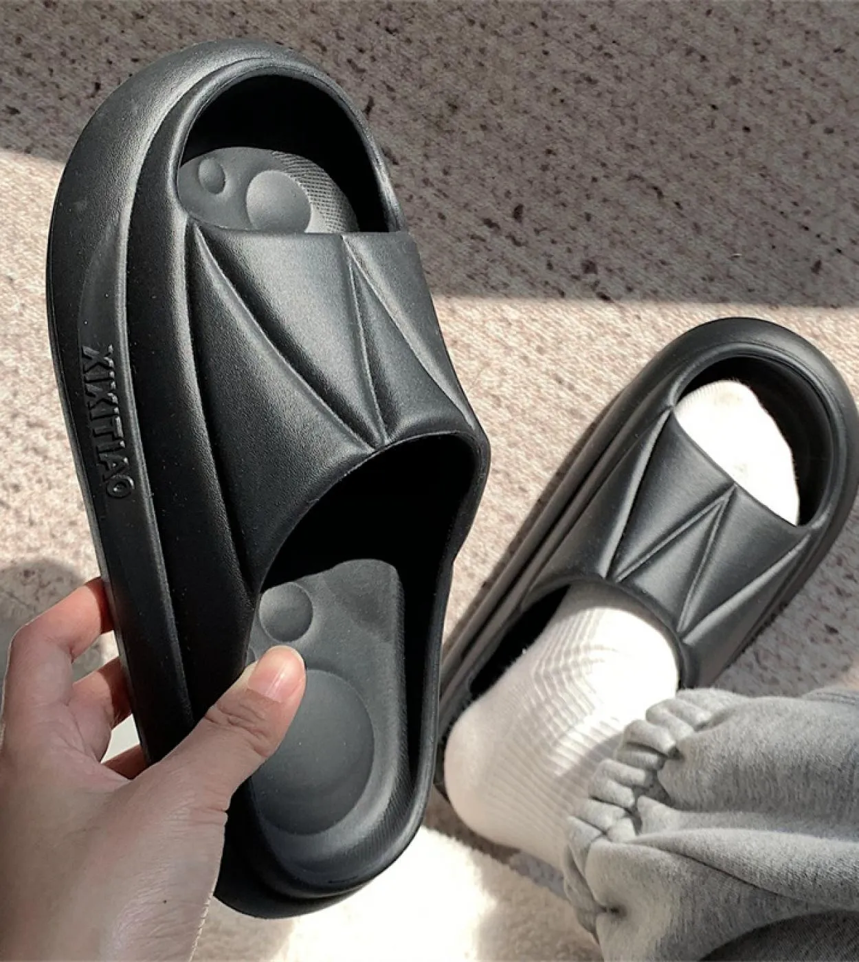 Pantofole da strada al coperto per donna Uomo Scarpe con plateau estive Suola morbida Coppie Scivoli da bagno per la casa Donna
