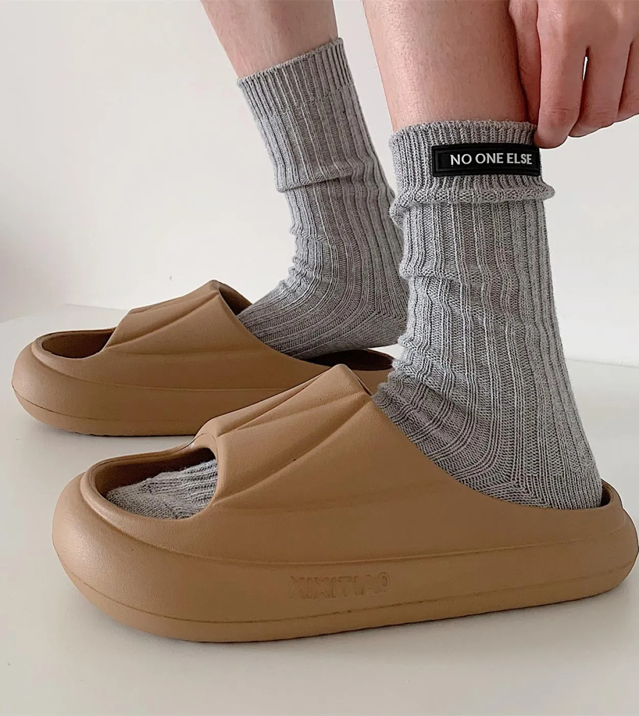 Pantofole da strada al coperto per donna Uomo Scarpe con plateau estive Suola morbida Coppie Scivoli da bagno per la casa Donna