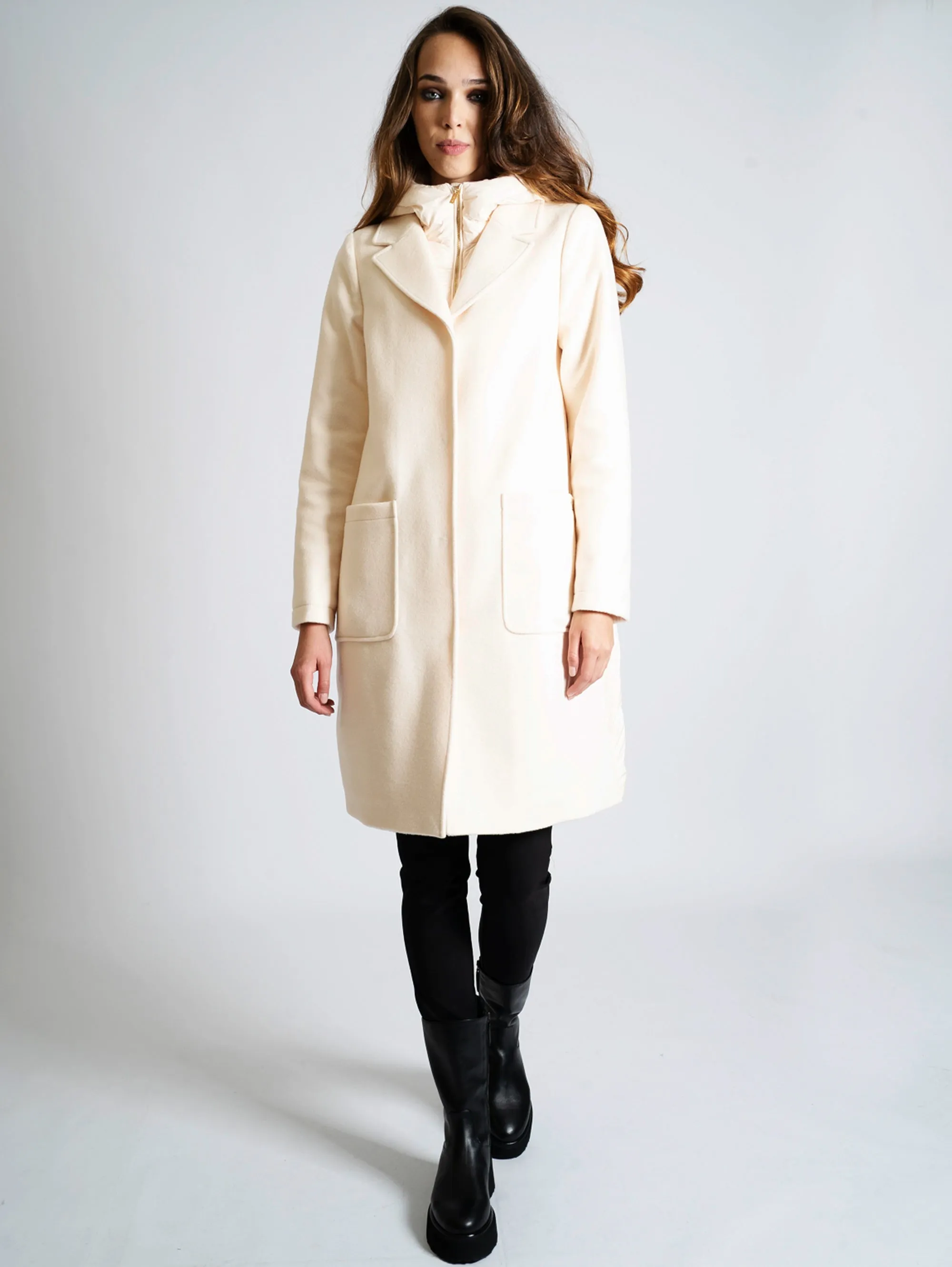 Parka in Ivory Double Fabric.
