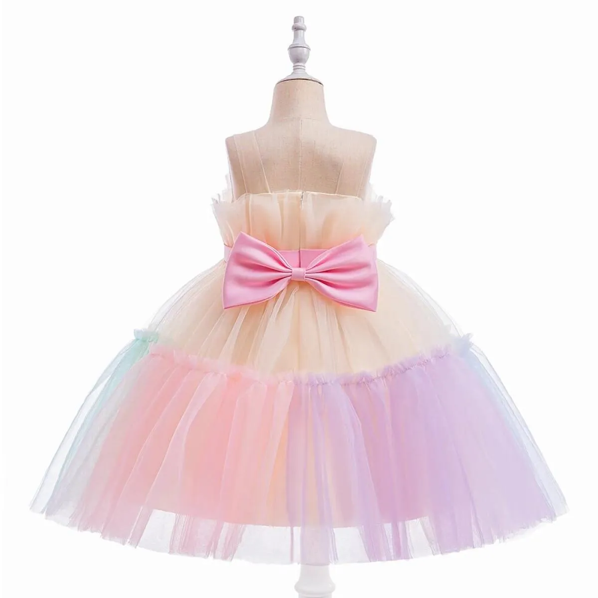 Princess dress for girl, kids party, Christmas tutu, fluffy flower, wedding dress for kids, formal, for advertising.
