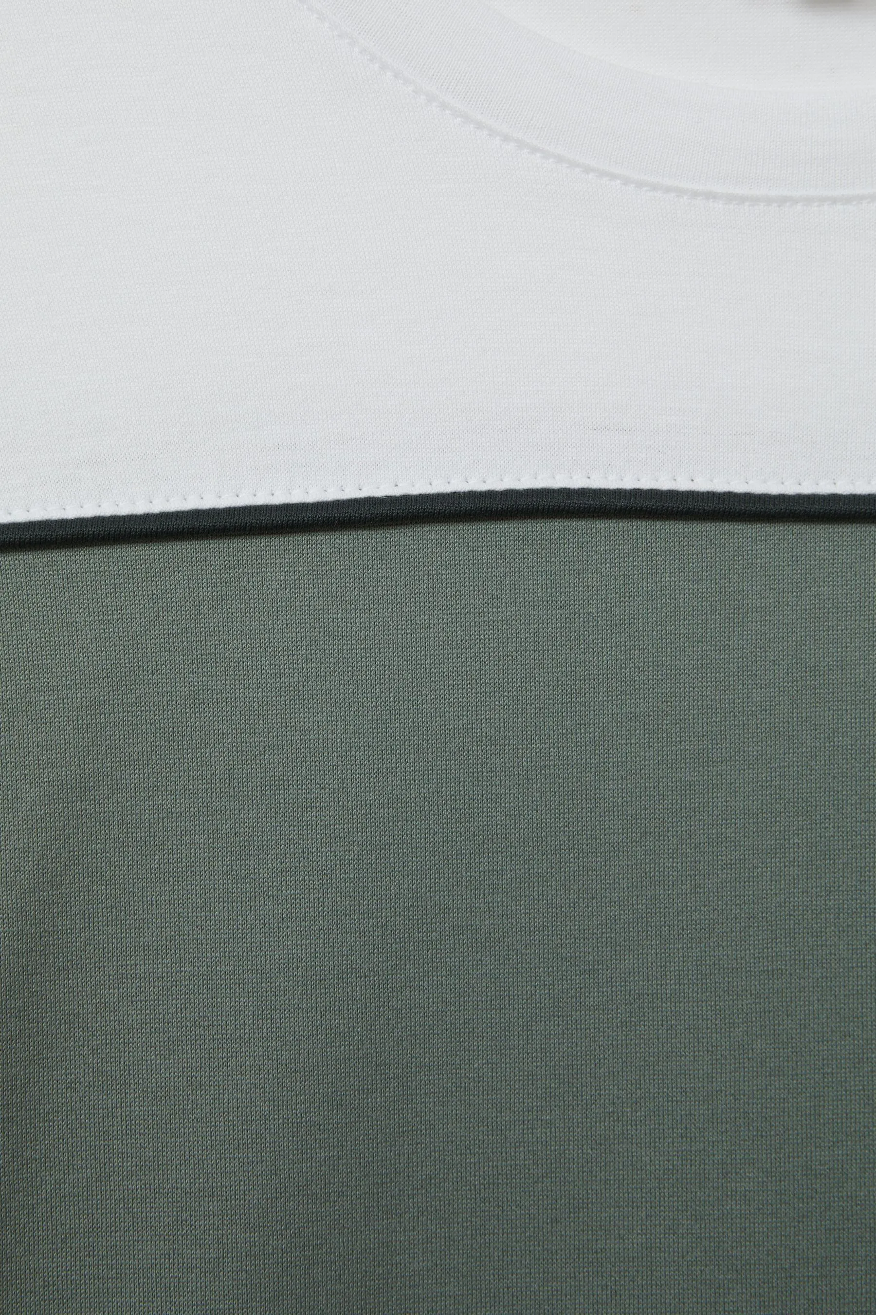 Reiss - T-shirt in cotone mercerizzata a Girocollo a blocchi di colore    