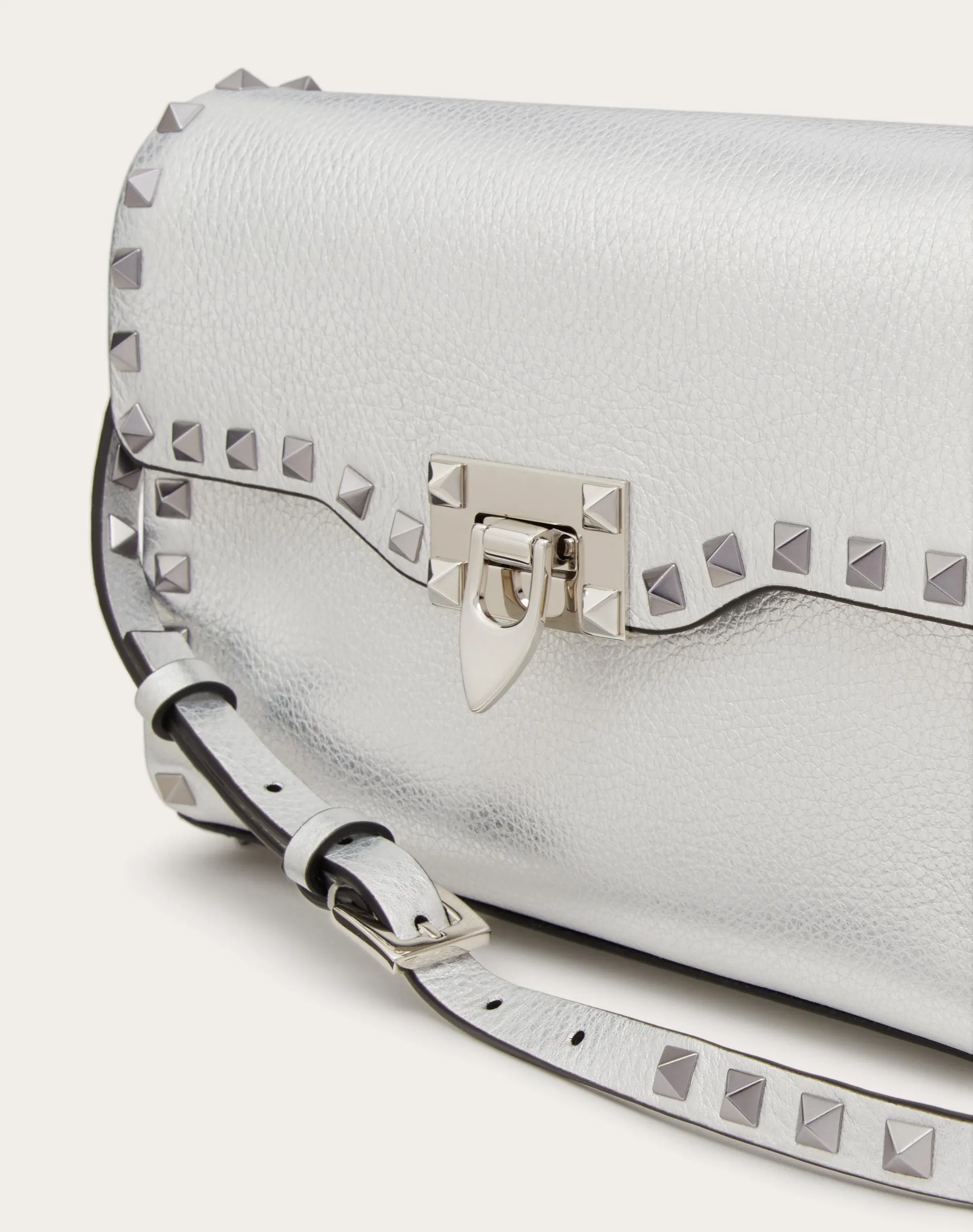 Small Rockstud crossbody bag in metallic garnet calf leather