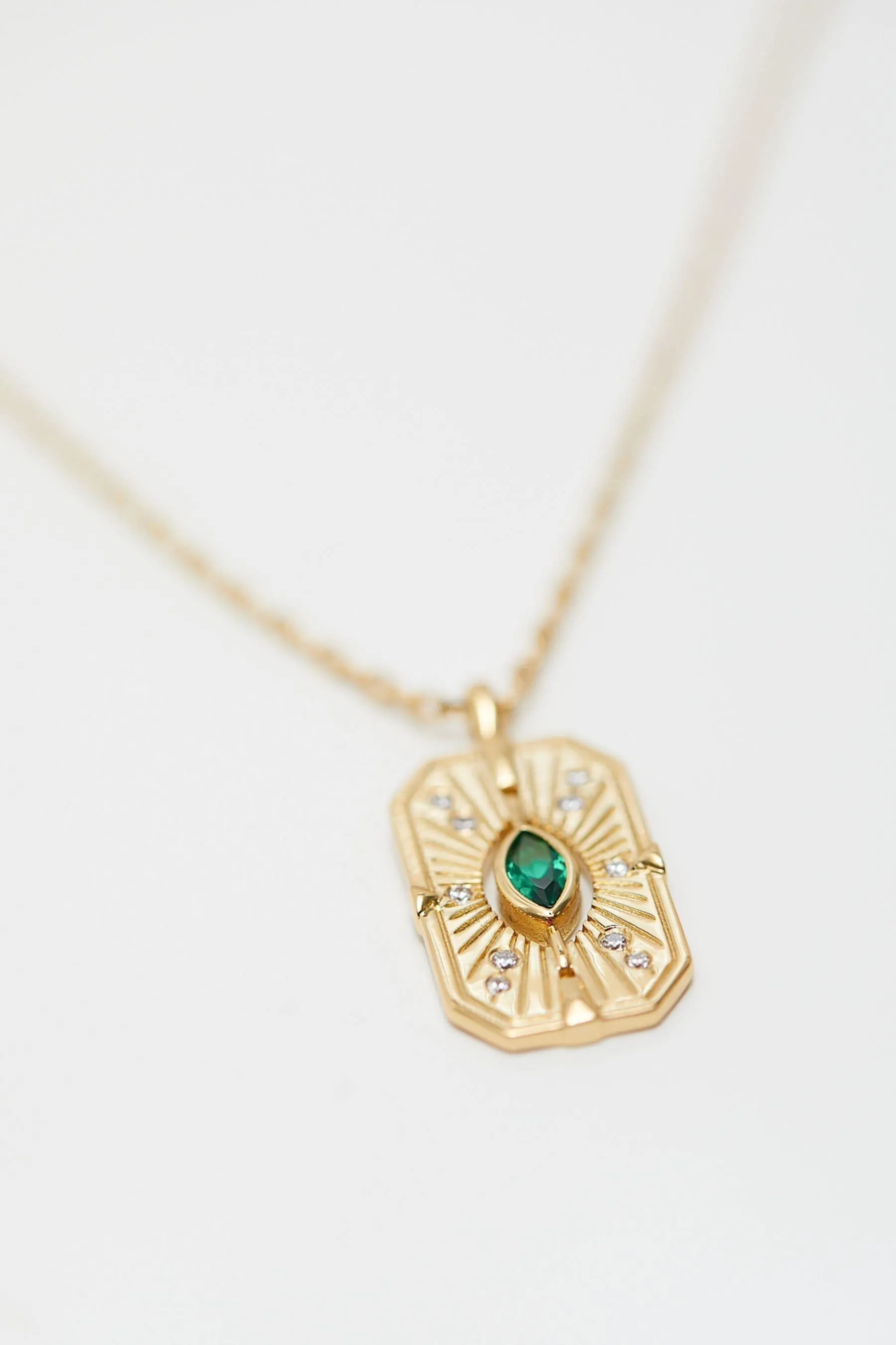 Start - Necklace with cubic zirconia pendant