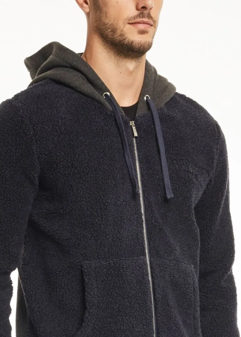 Sweatshirt with logo