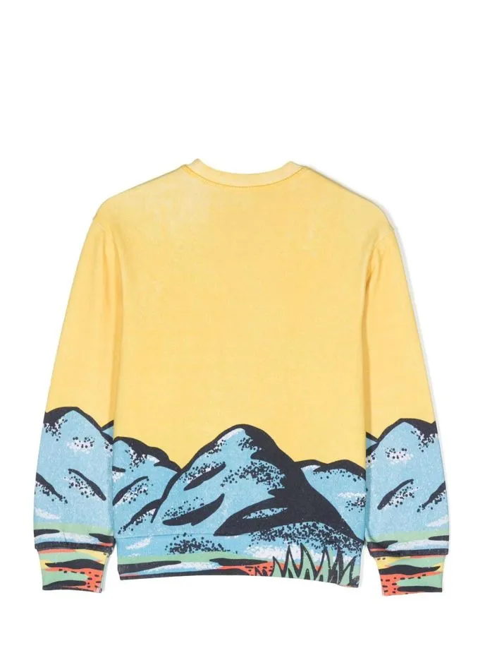 Sweatshirt with print.