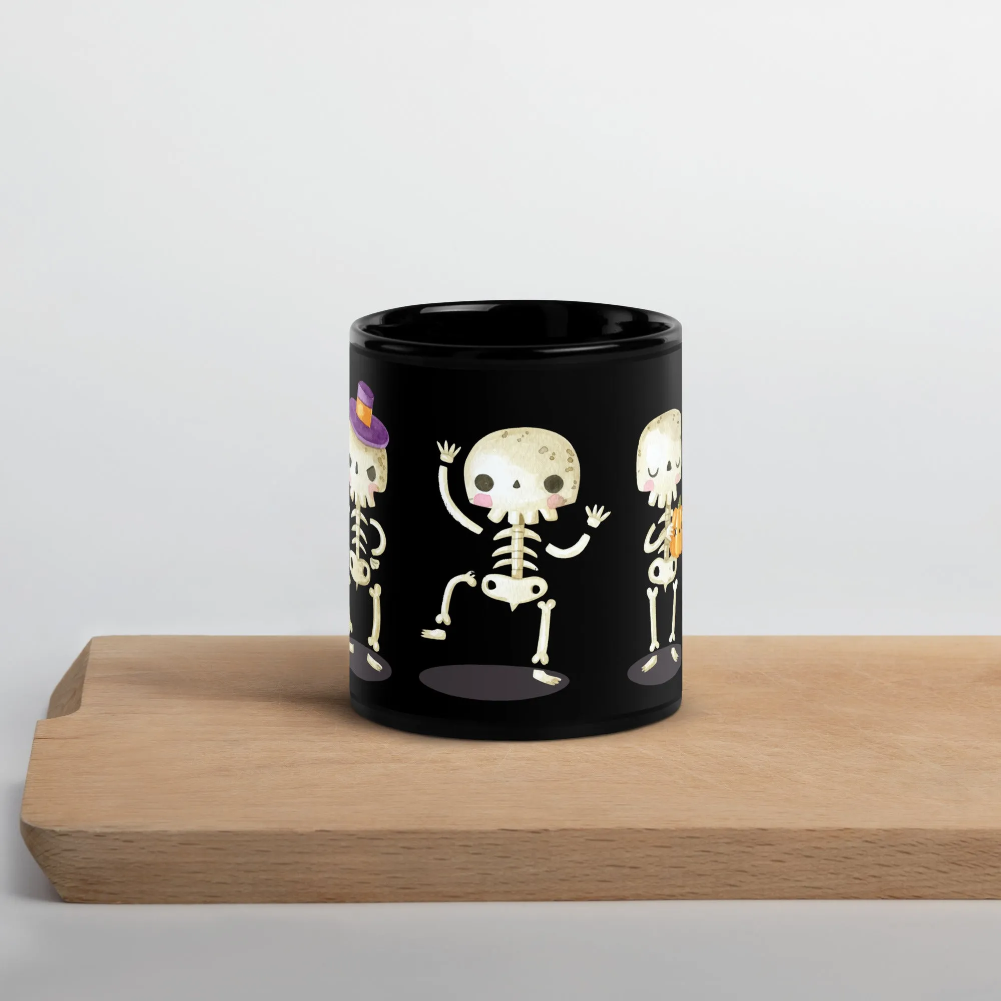 Tazza nera lucida con scheletri di Halloween