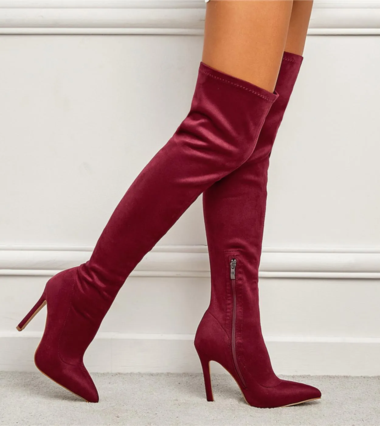 Thigh-high knee fetish boots with high heels for women 2023.