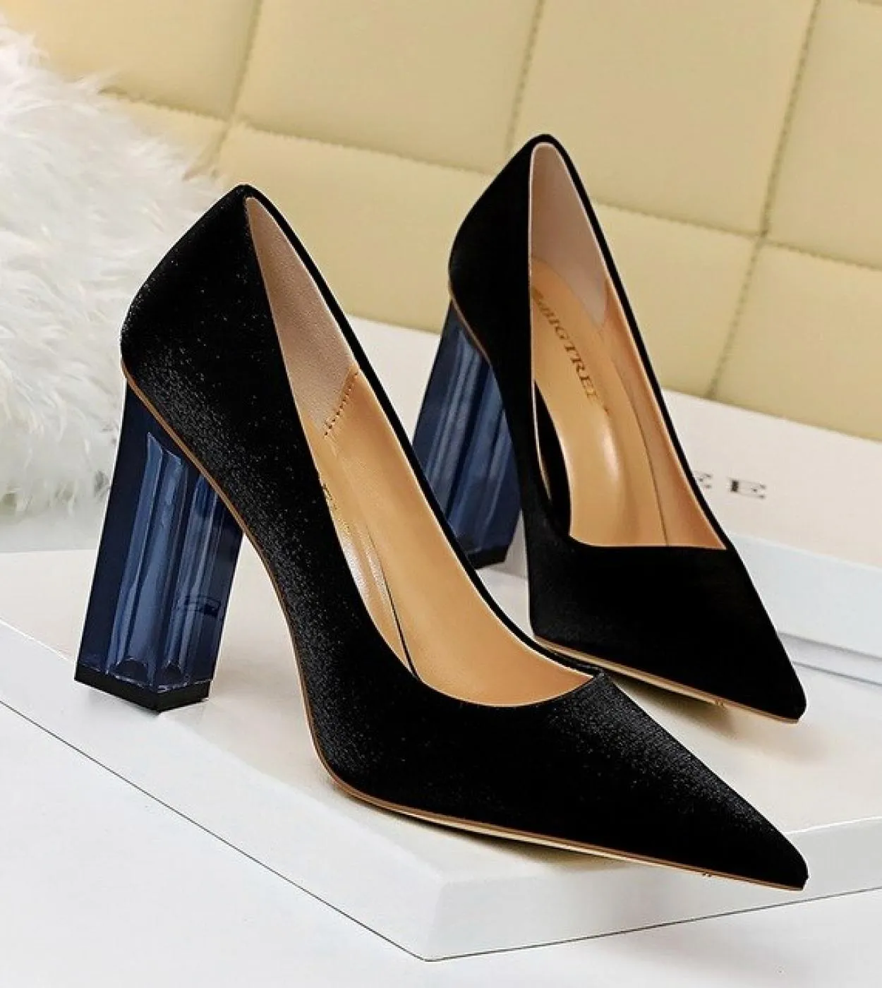 Wedding shoes Clear heel Crystal pumps Christmas Day Evening party Luxury queen Silk satin heel