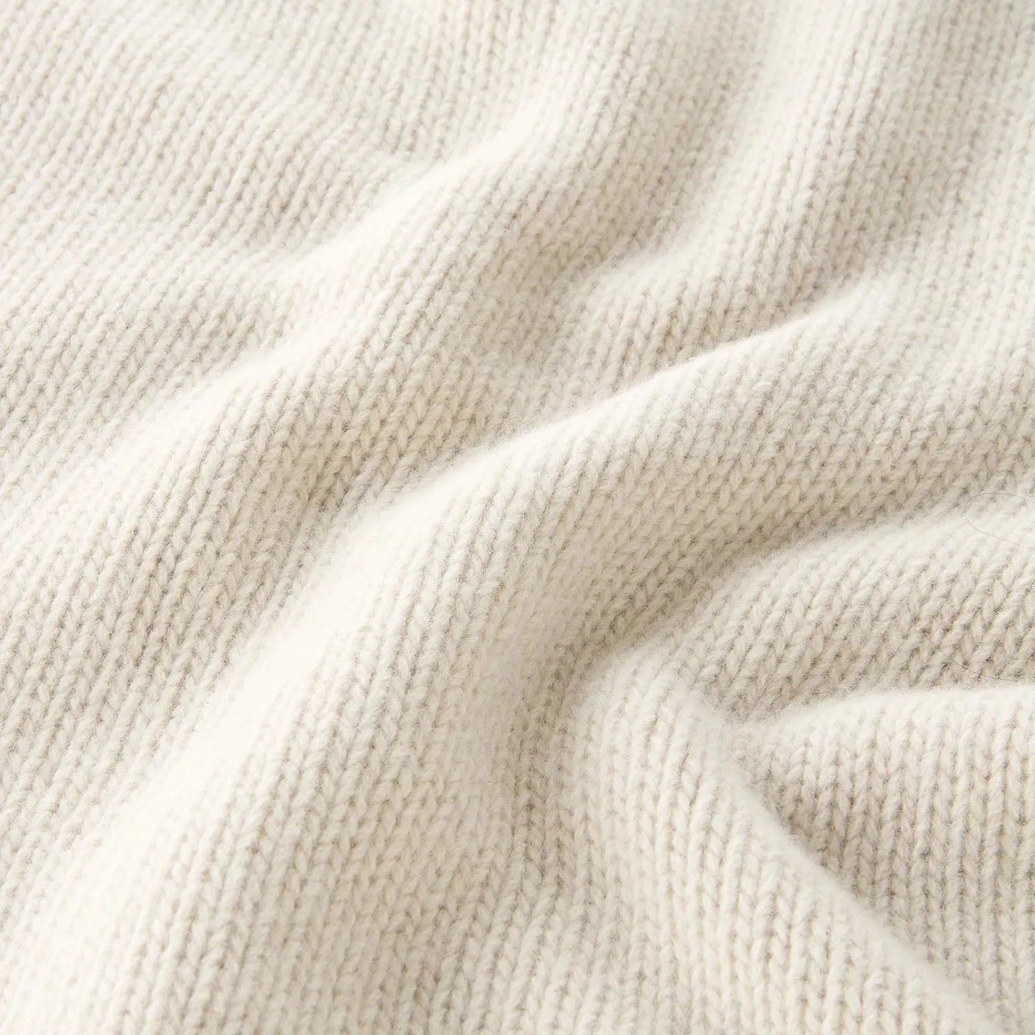 WOOL CABLE' TURTLENECK